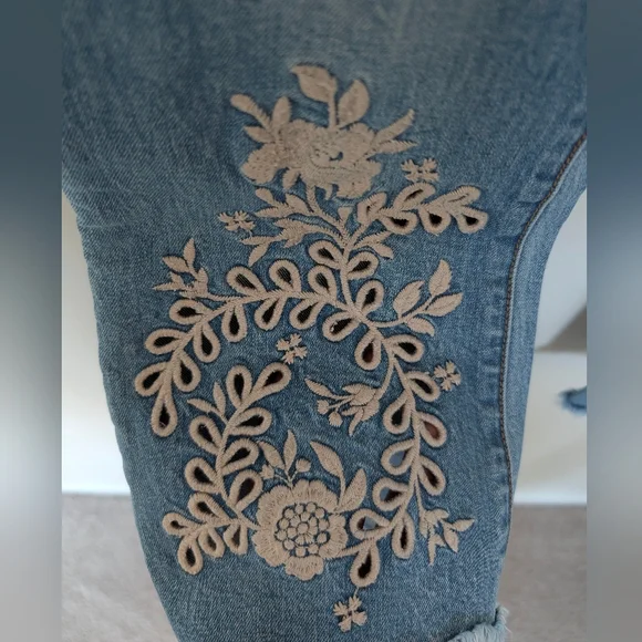Johnny Was Jeans Womens 25 Bohemian Cropped Baby Boot Embroidered Floral Eyelet - Picture 4 of 12